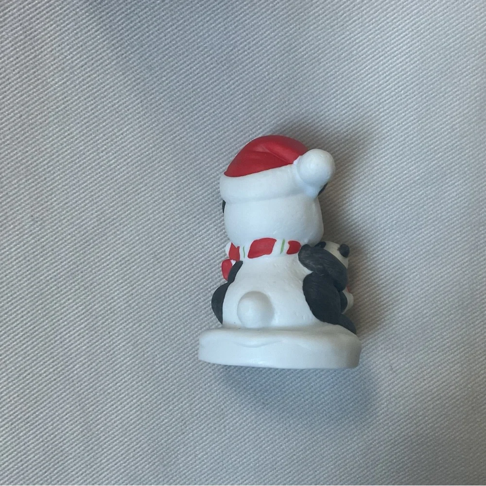 Vintage Russ Berrie Panda in Santa Hat “I Love You” Genuine Porcelain Figurine